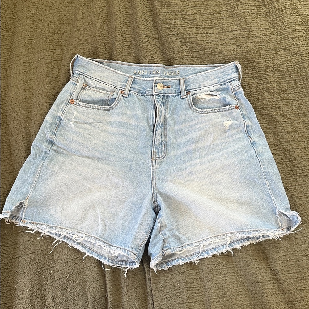 American Eagle Outfitters Light Blue Denim Jeans